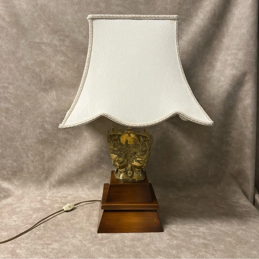 Vintage Table Lamp with Crowned Asian Faces in Brass on Wood Base